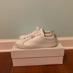 common porjects sneakers retro low